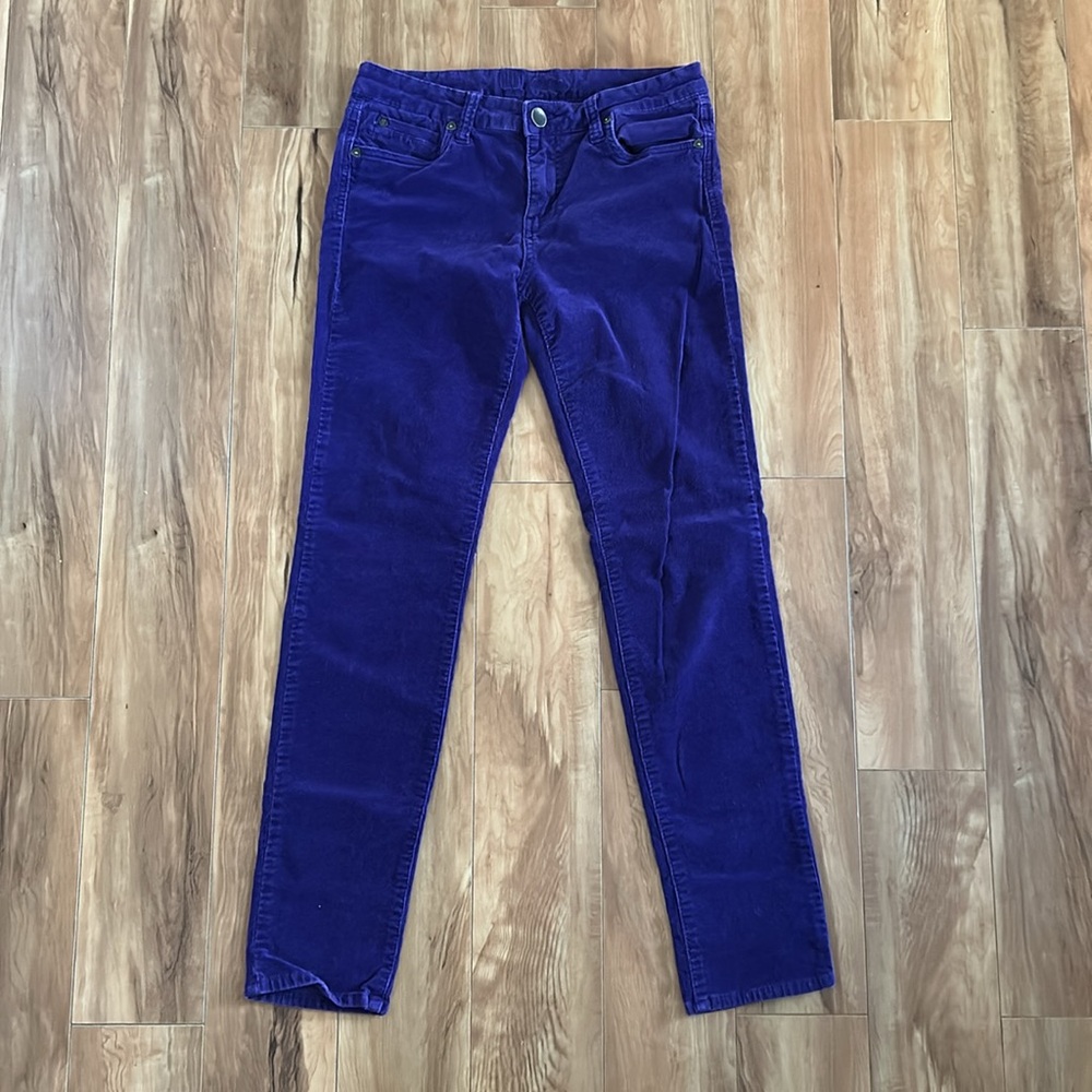 Kut vibrant purple skinny cropped corduroy pants